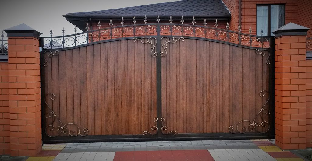 Купить простые ворота для дома: советы по выбору, установке и уходу в Старой Руссе от 33053 руб | ВоротМастер-Срс