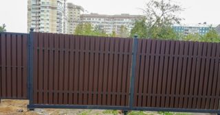 Купить распашные ворота из штакетника Старая Русса, цена от 2738 руб.