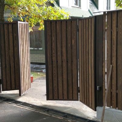 Купите и Закажите Ворота Гармошка: Лучшая Цена от 47152 руб, Установка под Ключ и Доставка в Старой Руссе и по Области